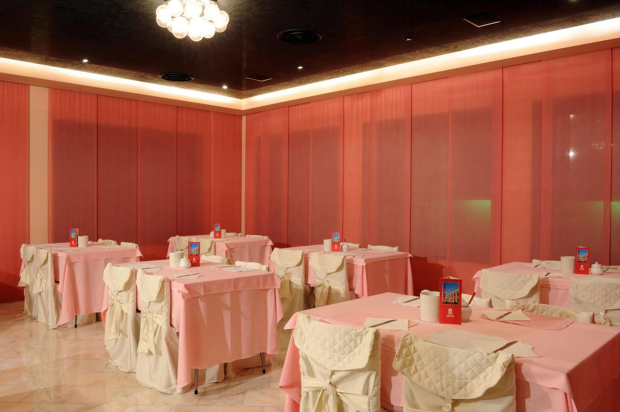 Hotel Ariane Thiene Extérieur photo