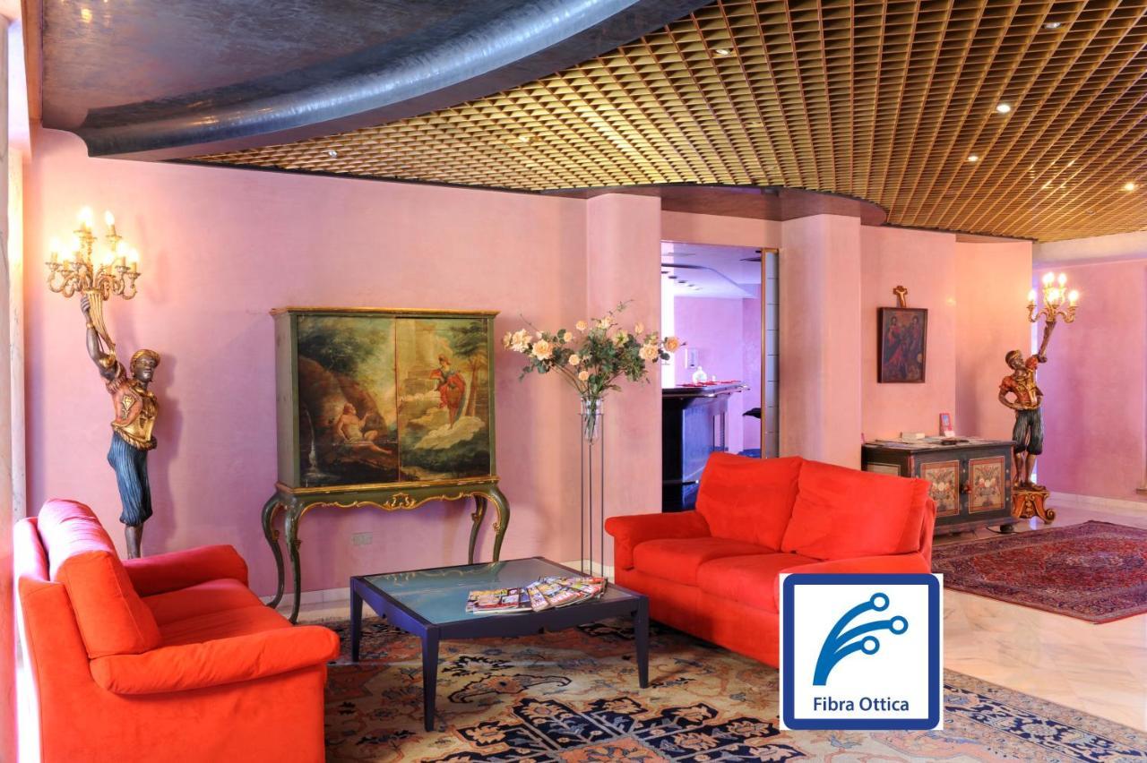Hotel Ariane Thiene Extérieur photo